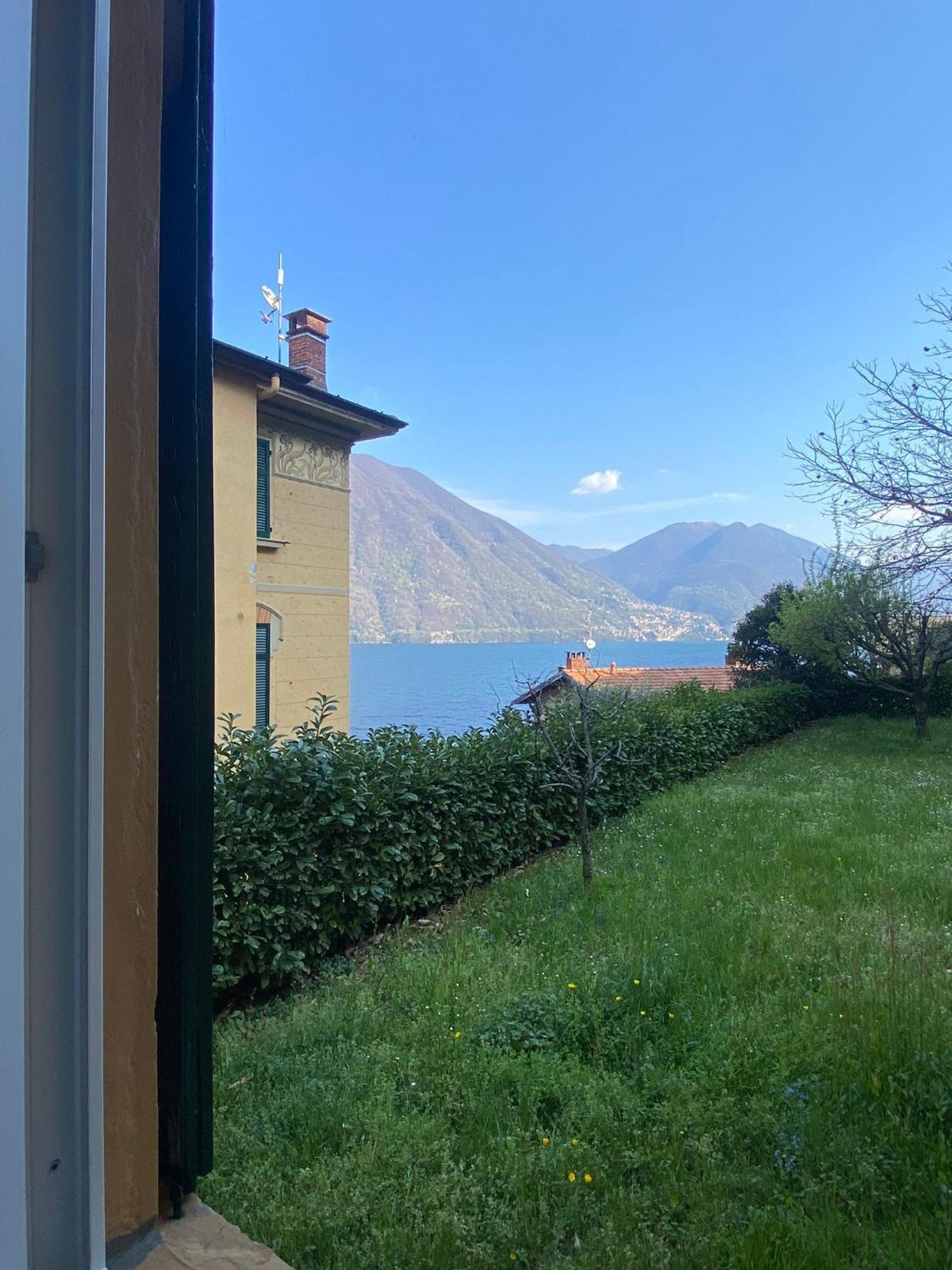 Vila The Lovers - Independent Little House With Garden Argegno Exteriér fotografie